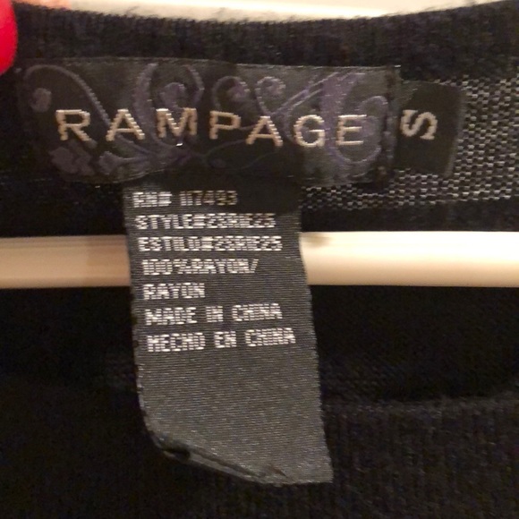 Rampage sweater, super soft, sleeveless shell undr - Picture 3 of 5